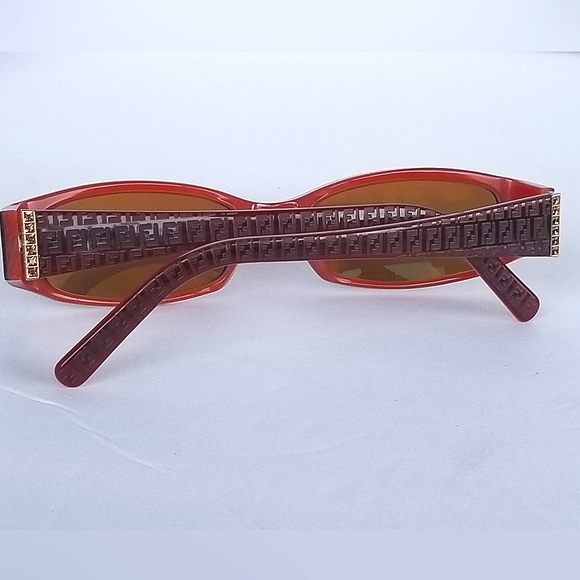 Fendi eyeglasses frames - Picture 10 of 16